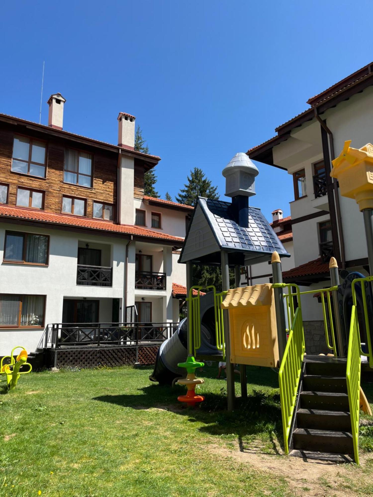 Апартамент Горска Приказка - Forest Tale Smolyan Buitenkant foto